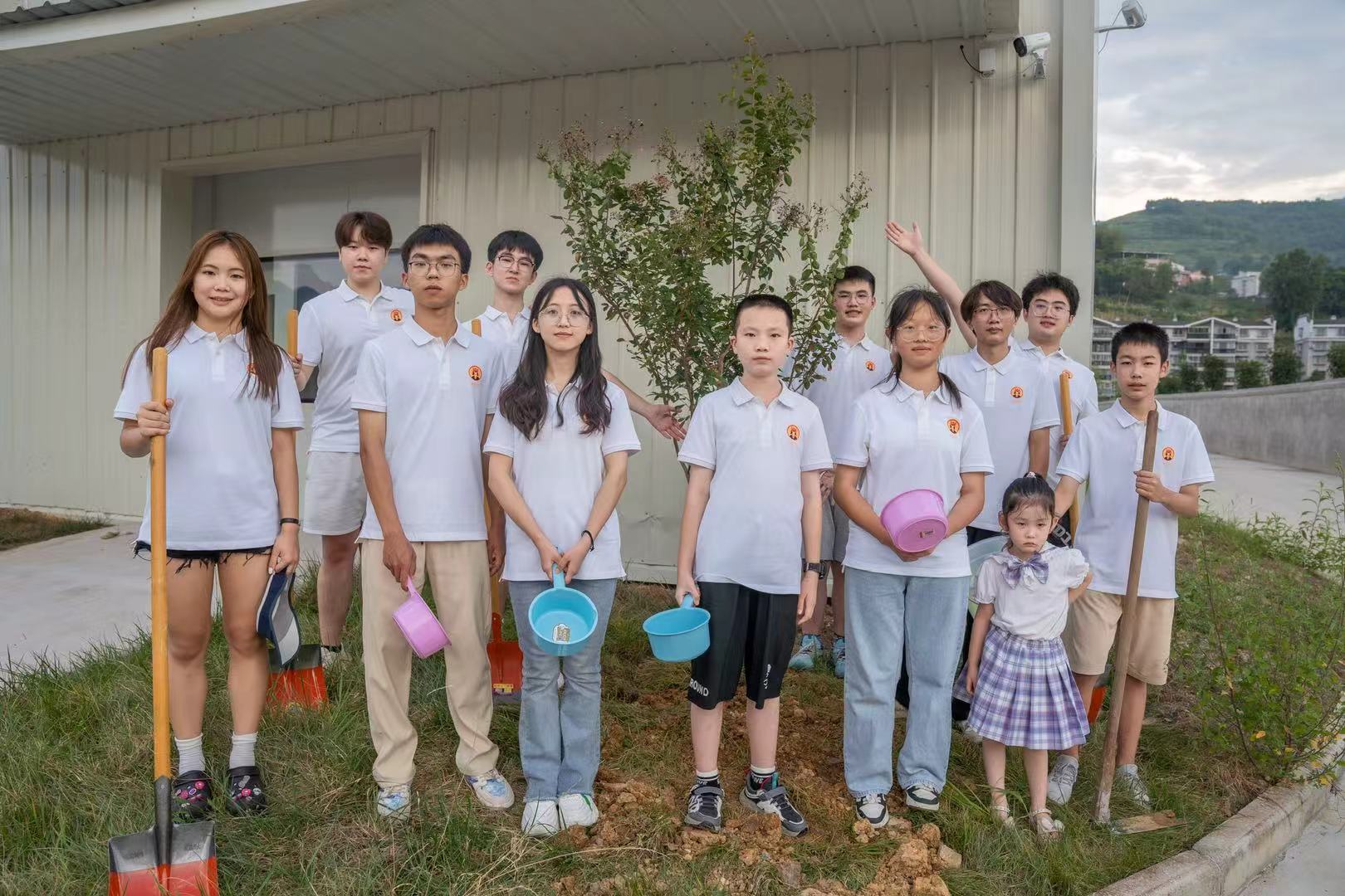 心桥相连：香港-贵州慈善交流行动